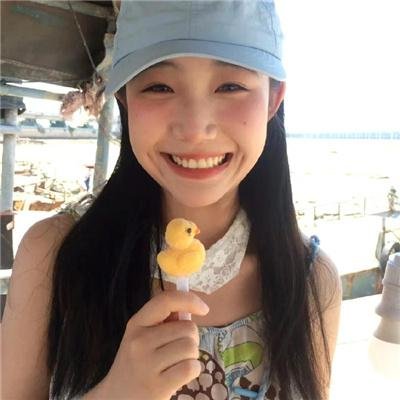 黑夜里的眼睛